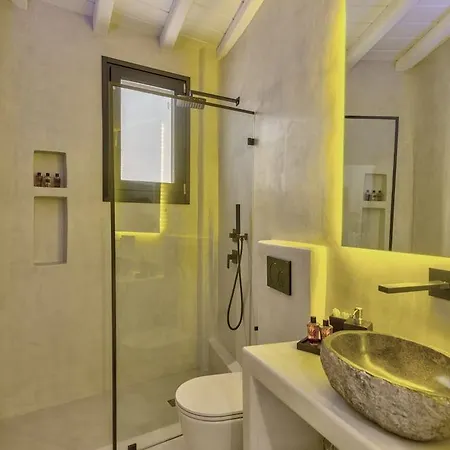 Mykonian Mews Hotel