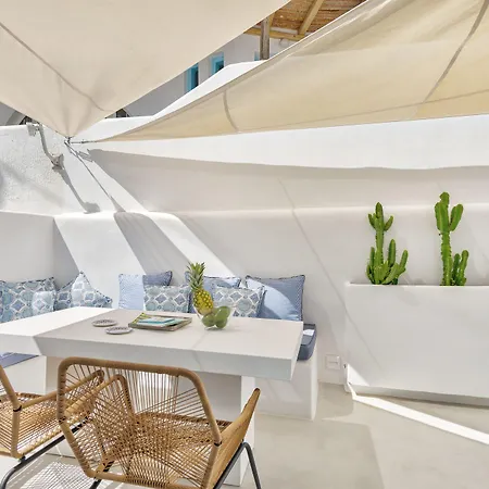 Mykonian Mews 3* Psarou (Mykonos)