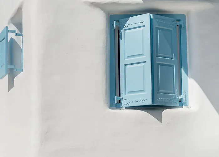 Mykonian Mews 3* Pszarú